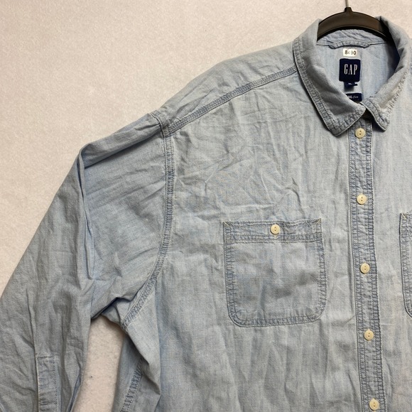 Gap The Big Shirt Womens XL Blue Long Sleeve Denim Chambray  Button Up Oversized - Picture 5 of 10
